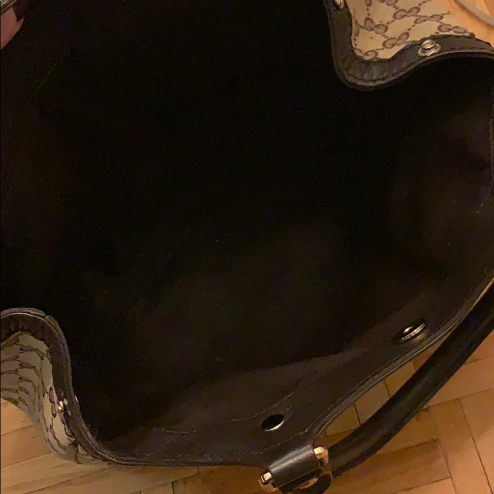 Gucci Tote - Picture 12 of 15